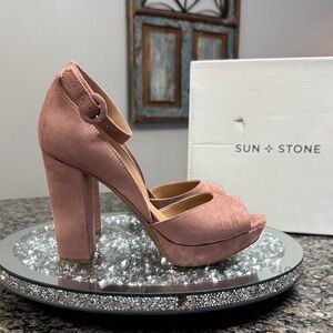 Sun + Stone Reeta Women's Blush mauve Peep Toe block platform Heels NEW 8